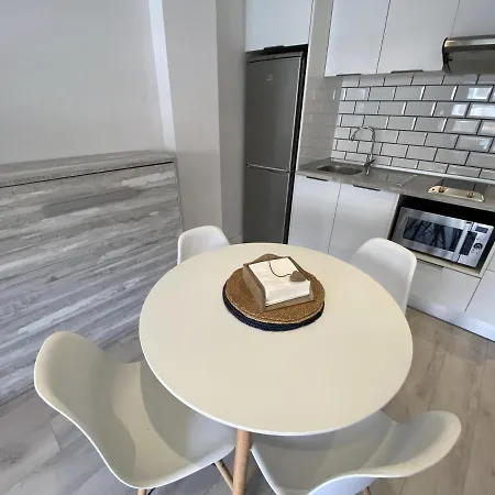 For A Internacional Apartment *